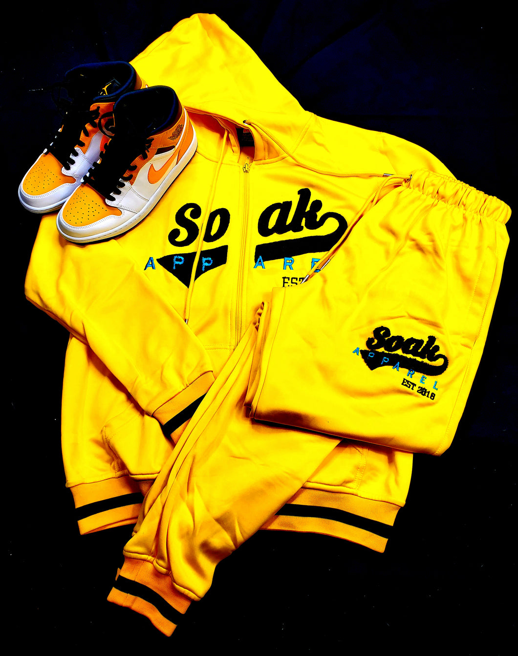 SOAK APPAREL JOGGERS SET